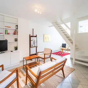 Charmante Rijwoning Brugge